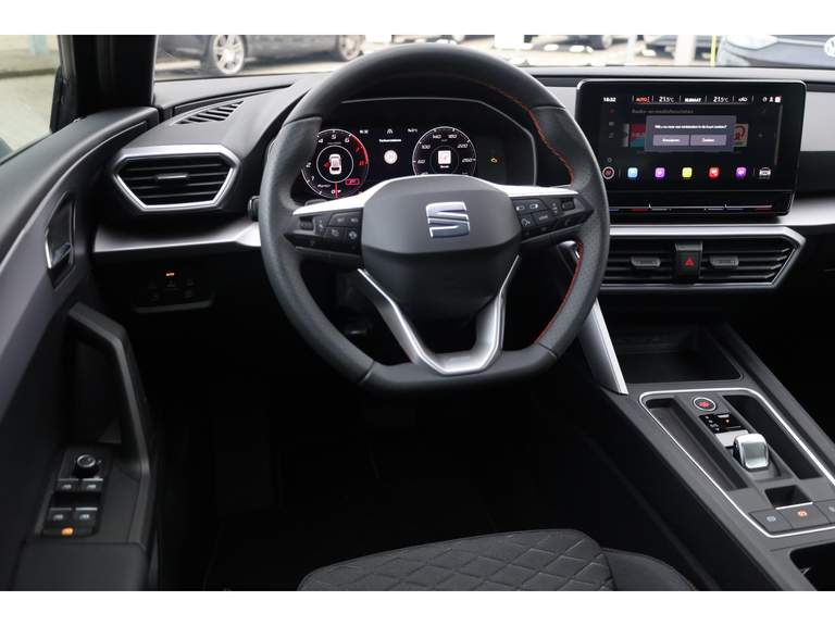 SEAT SEAT