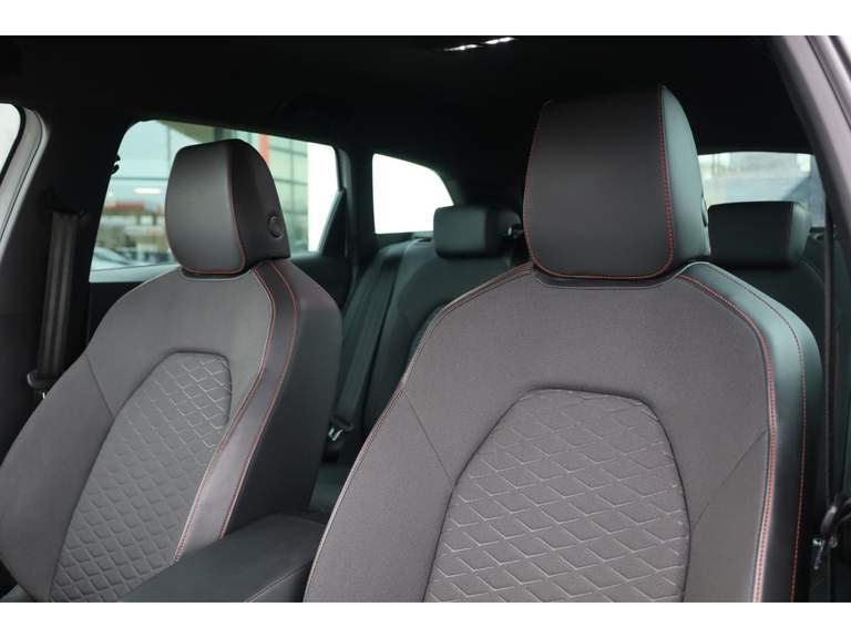 SEAT SEAT