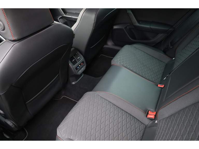 SEAT SEAT