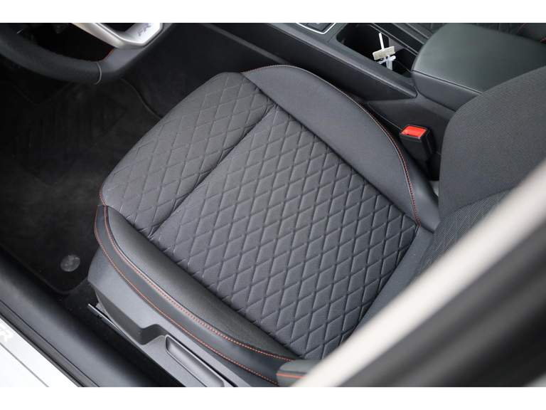 SEAT SEAT