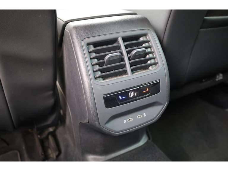 SEAT SEAT