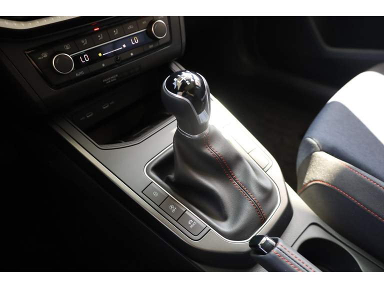 SEAT SEAT