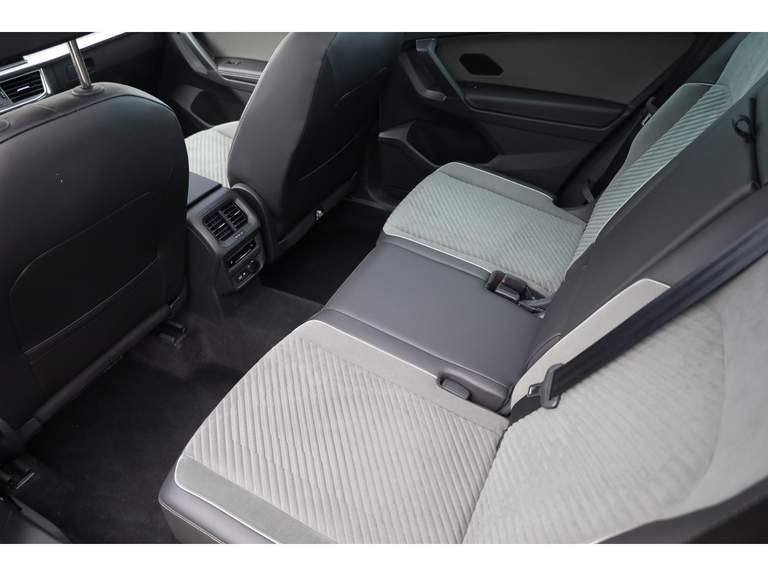 SEAT SEAT