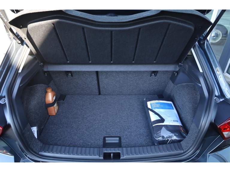 SEAT SEAT