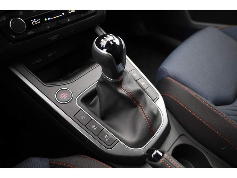 SEAT SEAT