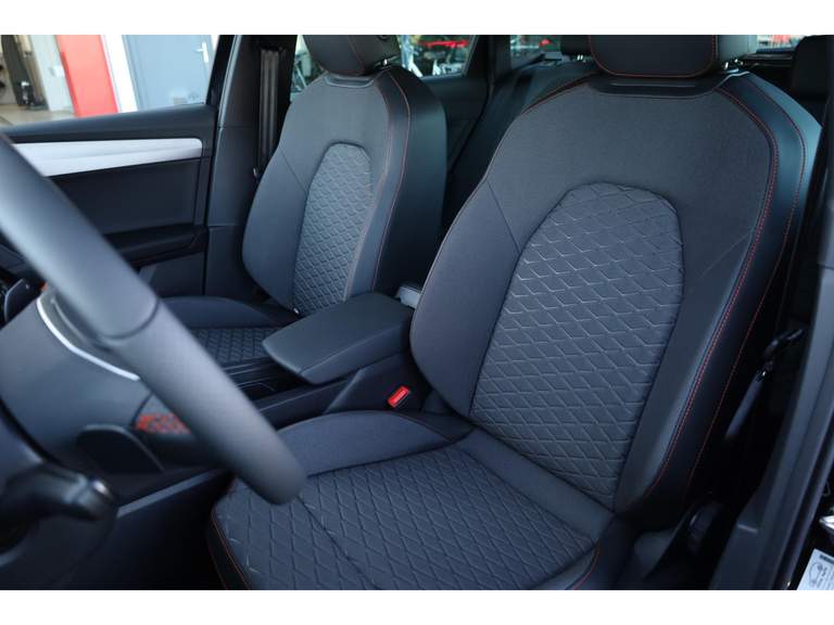 SEAT SEAT