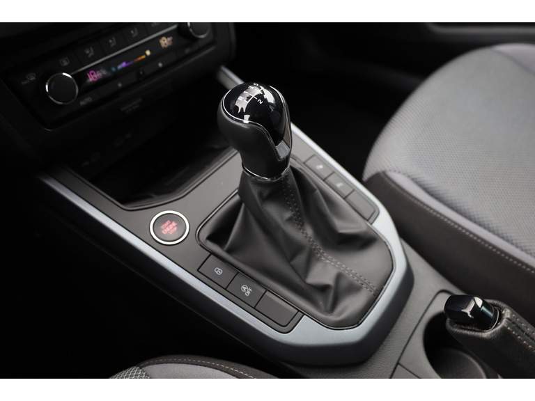 SEAT SEAT
