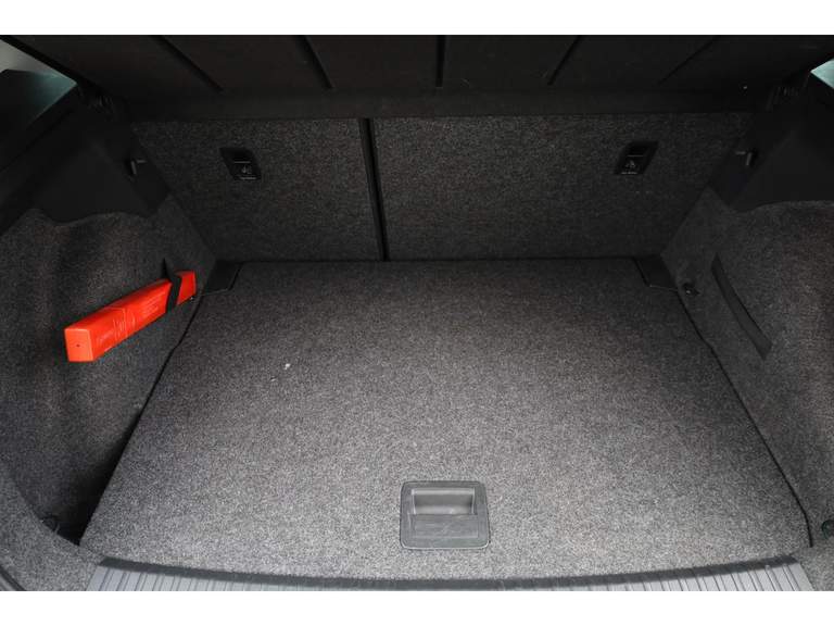 SEAT SEAT