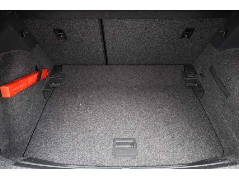 SEAT SEAT