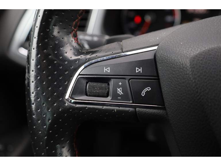 SEAT SEAT