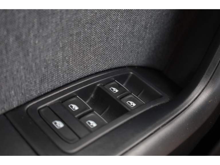 SEAT SEAT