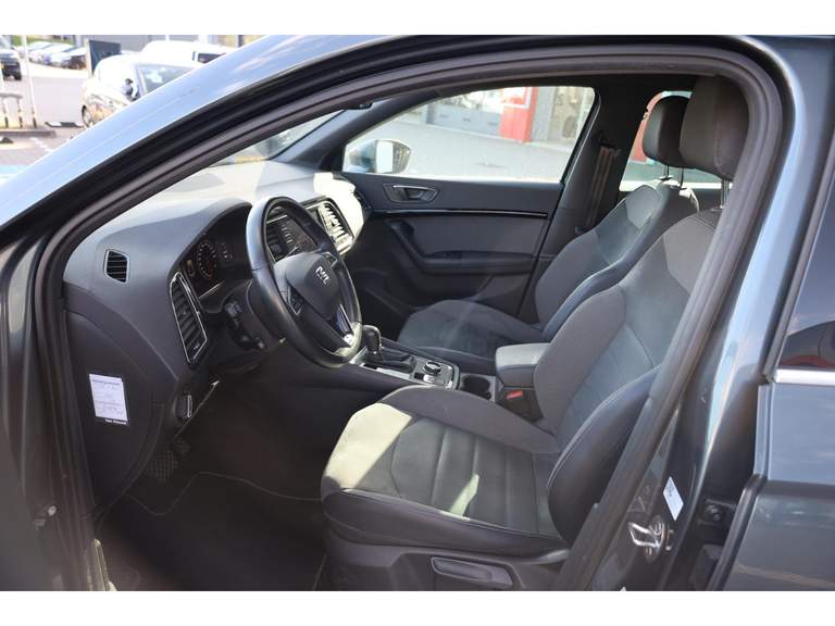 SEAT SEAT