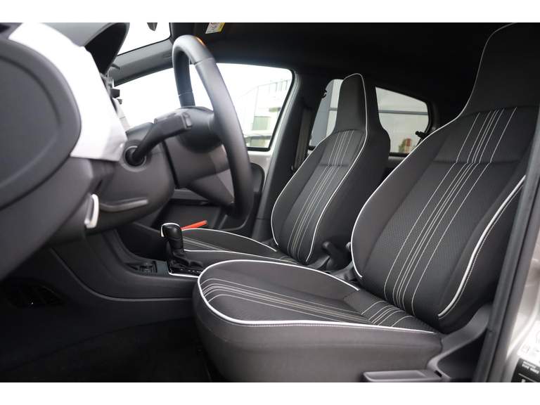 SEAT SEAT