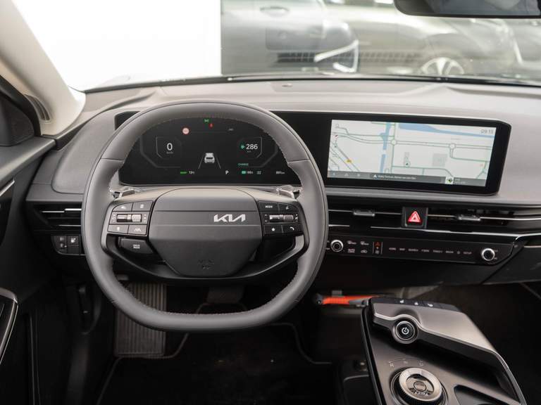 Kia Kia