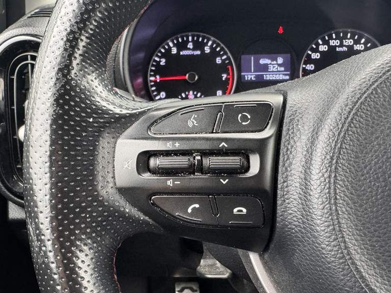 Kia Kia