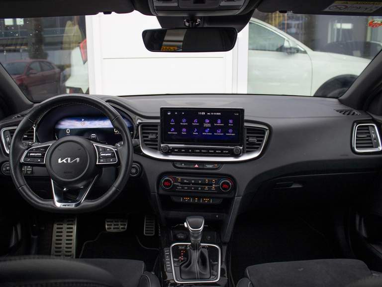 Kia Kia