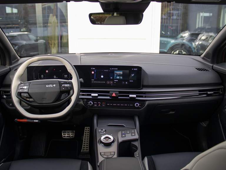 Kia Kia