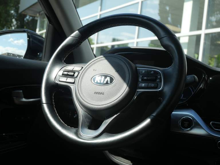 Kia Kia