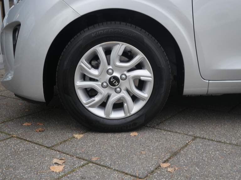 Kia Kia