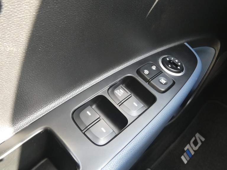 Hyundai Hyundai