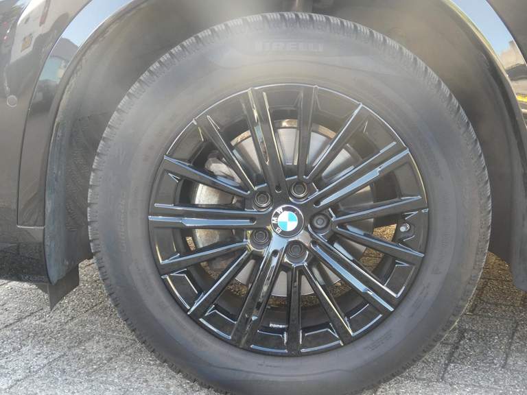 BMW BMW