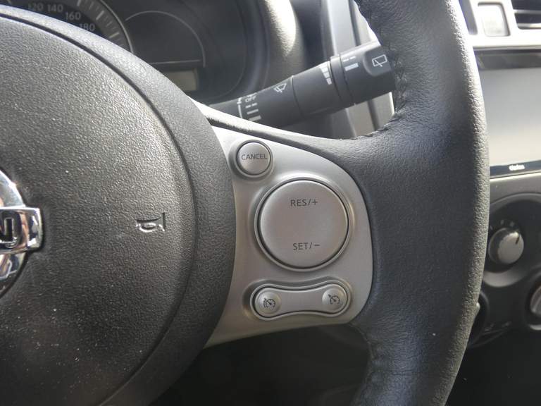 Nissan Nissan
