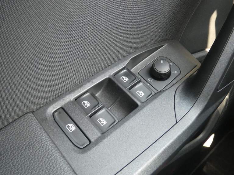 SEAT SEAT