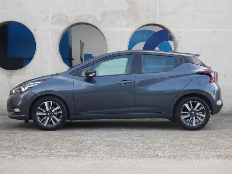 Nissan Nissan