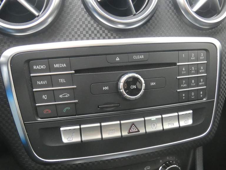 Mercedes-Benz Mercedes-Benz