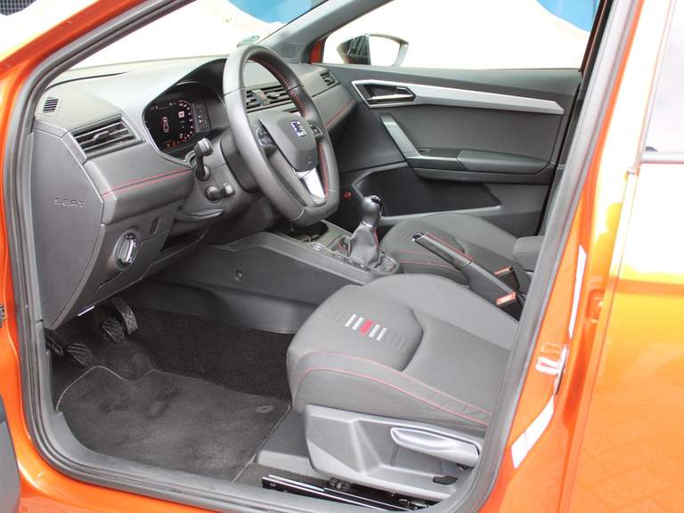 SEAT SEAT