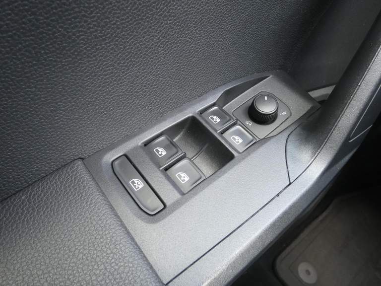 SEAT SEAT