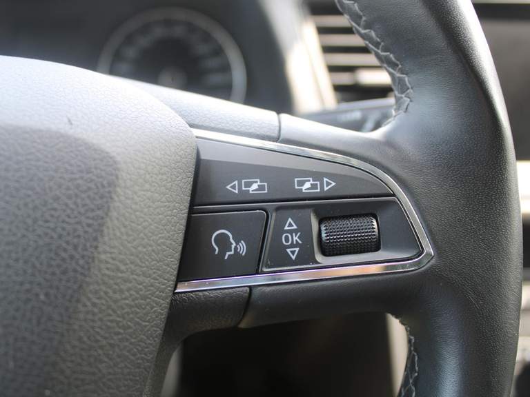 SEAT SEAT