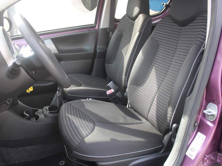 Peugeot Peugeot