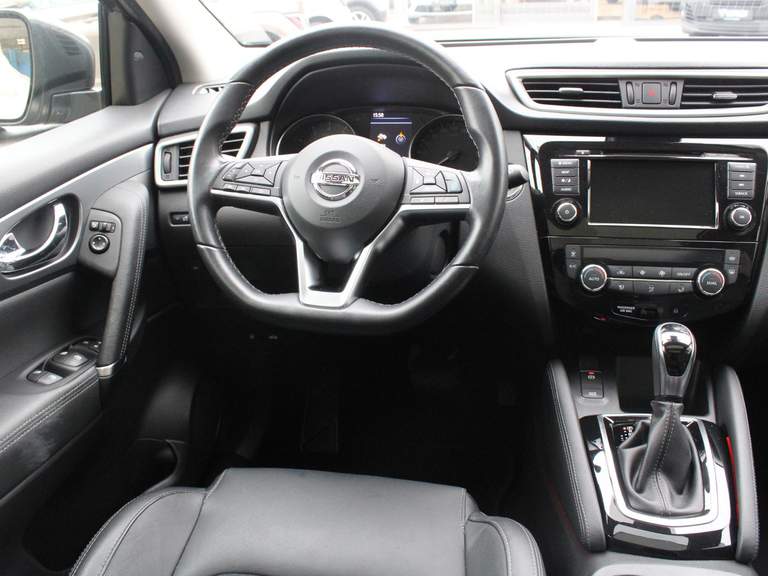Nissan Nissan