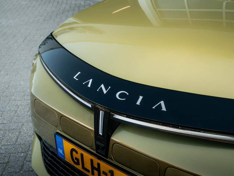 Lancia Lancia