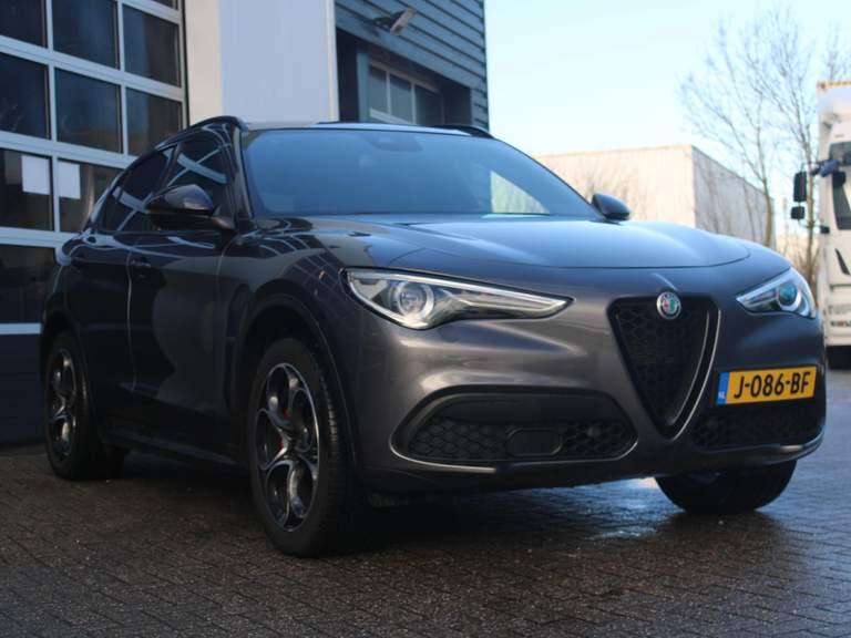 Alfa Romeo Alfa Romeo