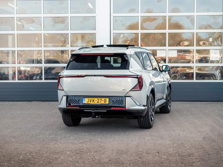 Kia Kia