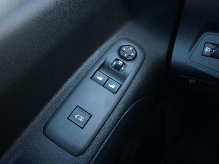 Peugeot Peugeot