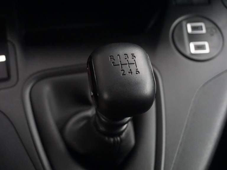 Peugeot Peugeot