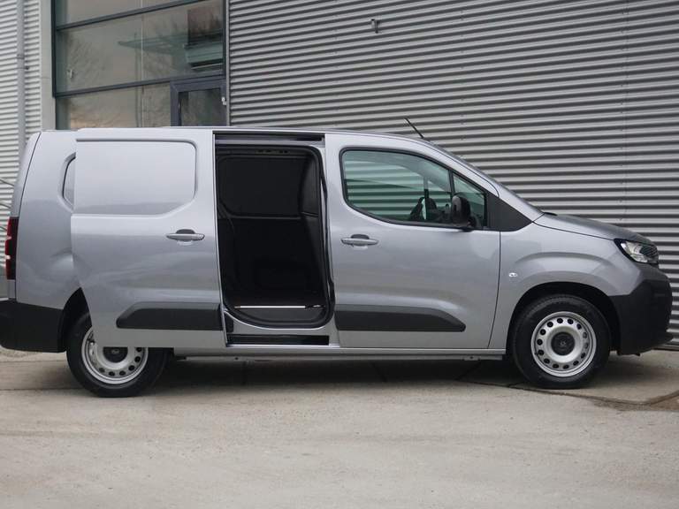 Peugeot Peugeot