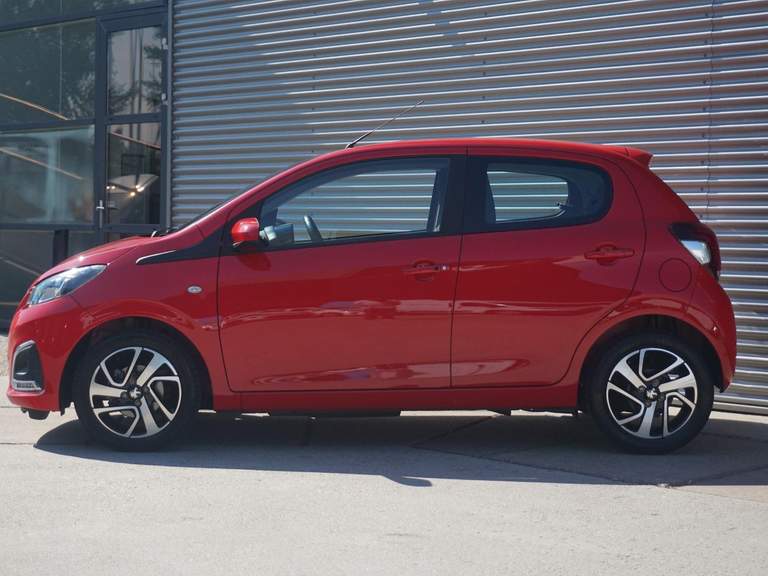 Peugeot Peugeot