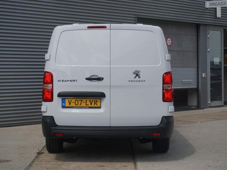 Peugeot Peugeot