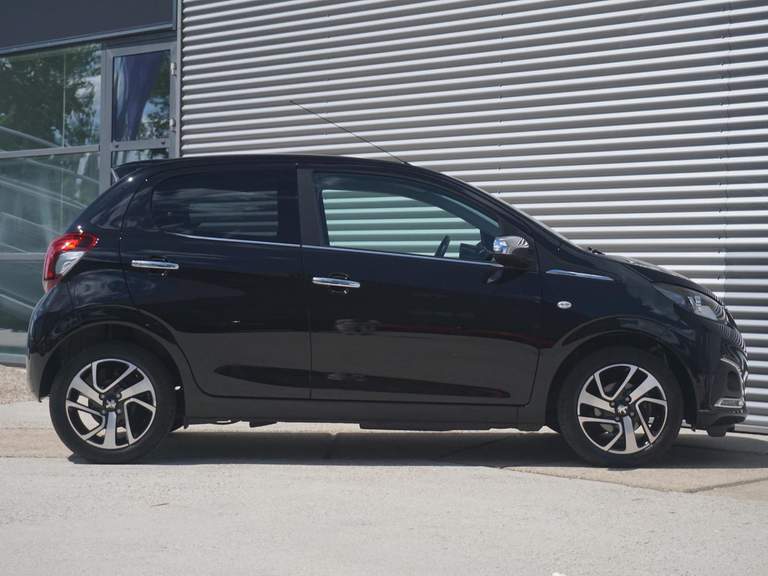 Peugeot Peugeot