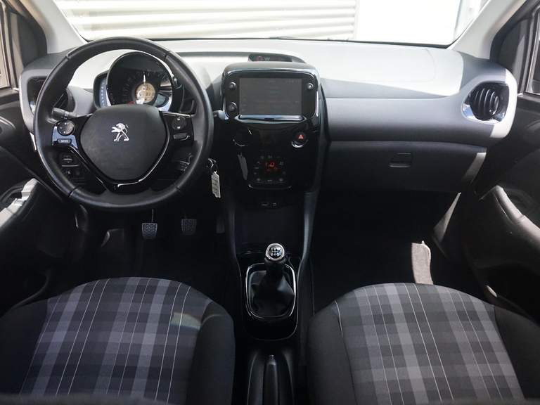 Peugeot Peugeot