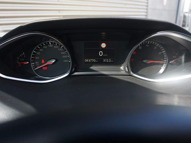 Peugeot Peugeot
