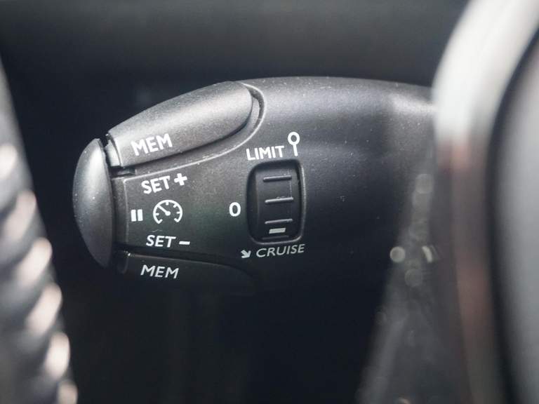 Peugeot Peugeot
