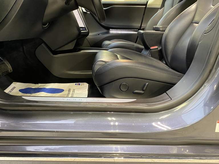 Tesla