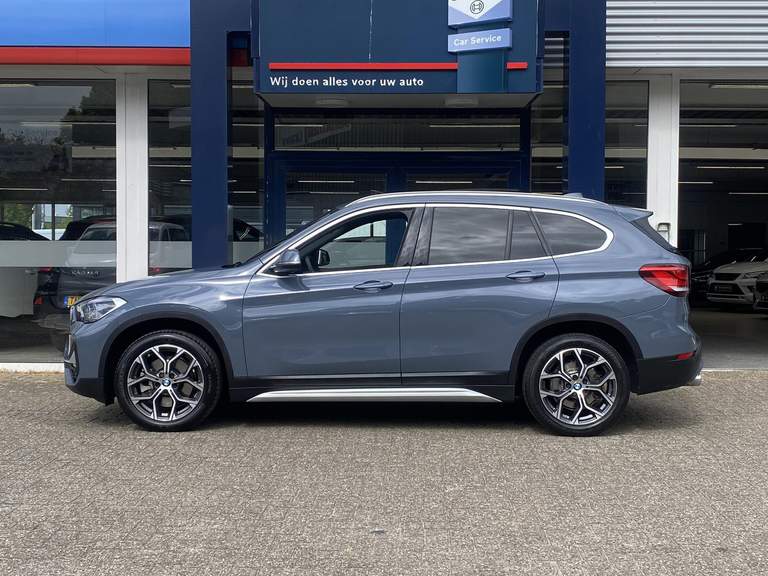 BMW BMW
