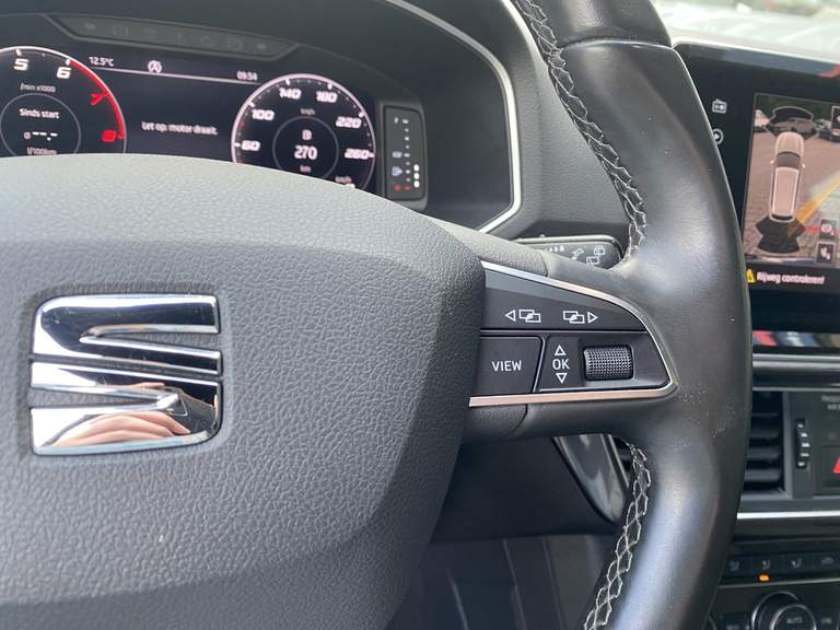 SEAT SEAT