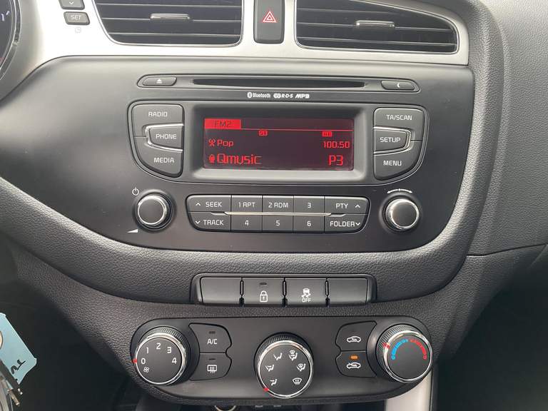 Kia Kia